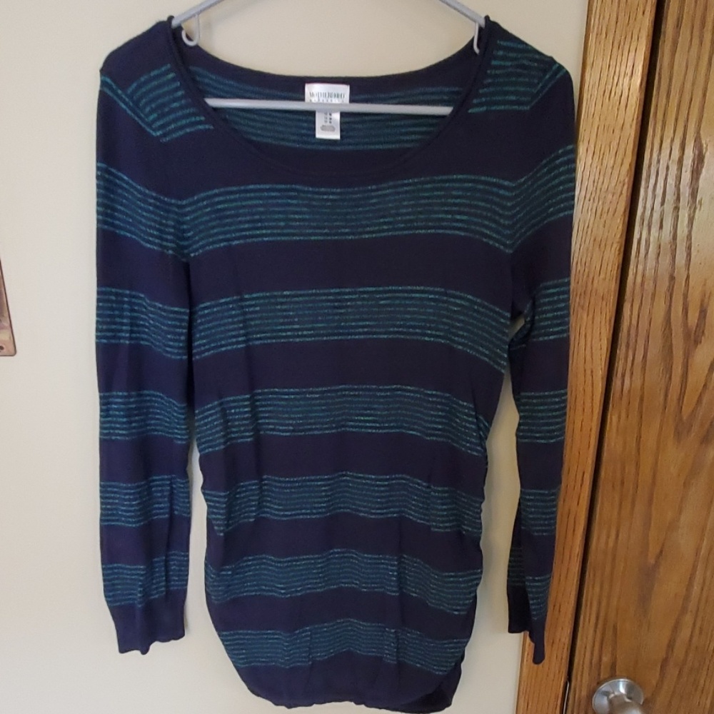 Maternity shirt